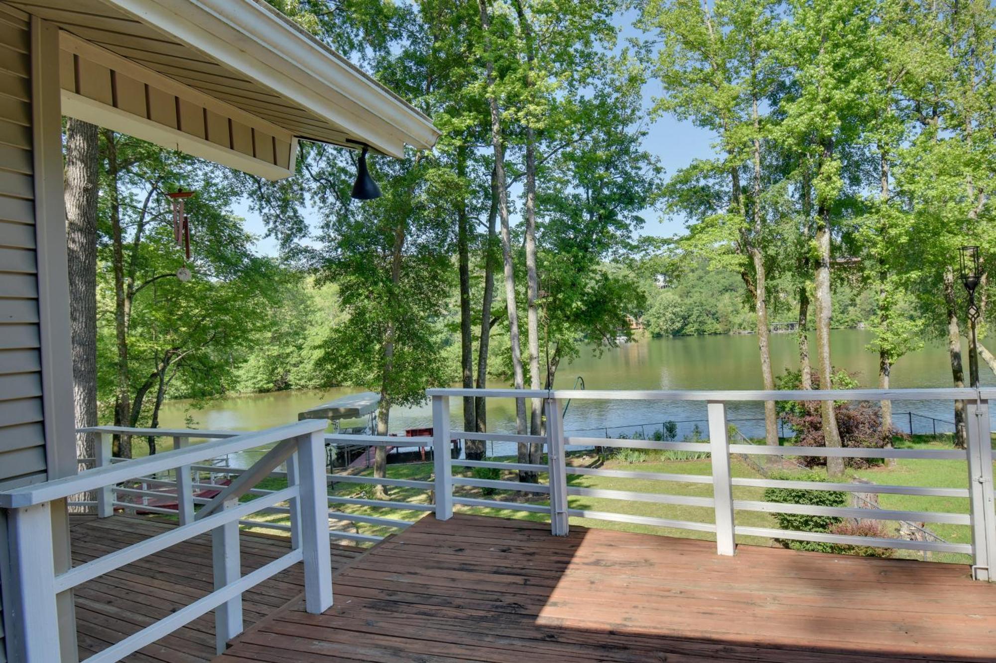 Lakefront Retreat With Deck, Dock And Resort Amenities Hot Springs Exteriér fotografie