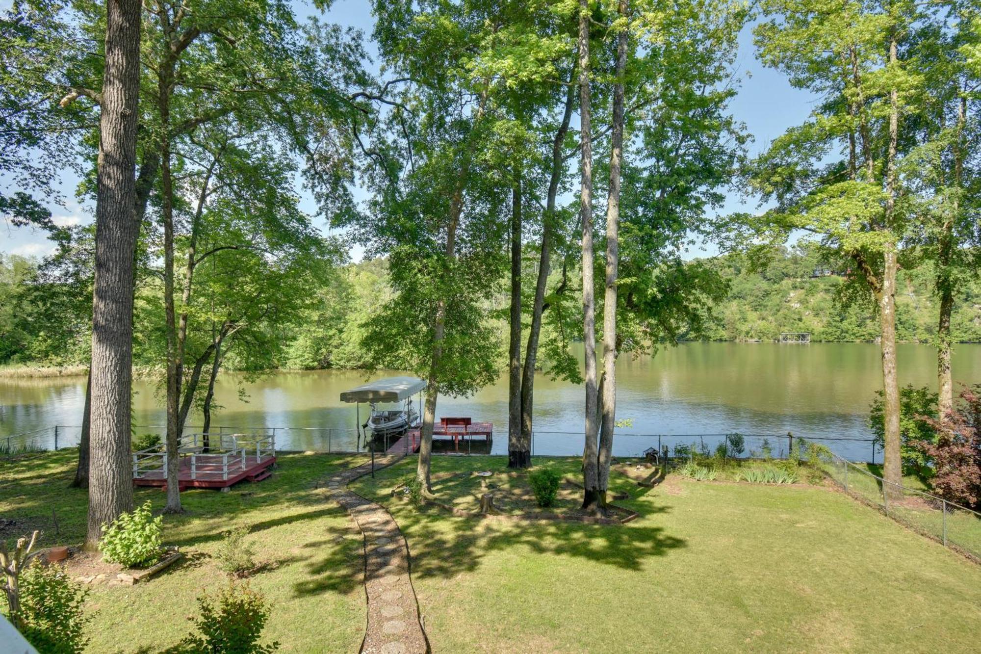 Lakefront Retreat With Deck, Dock And Resort Amenities Hot Springs Exteriér fotografie